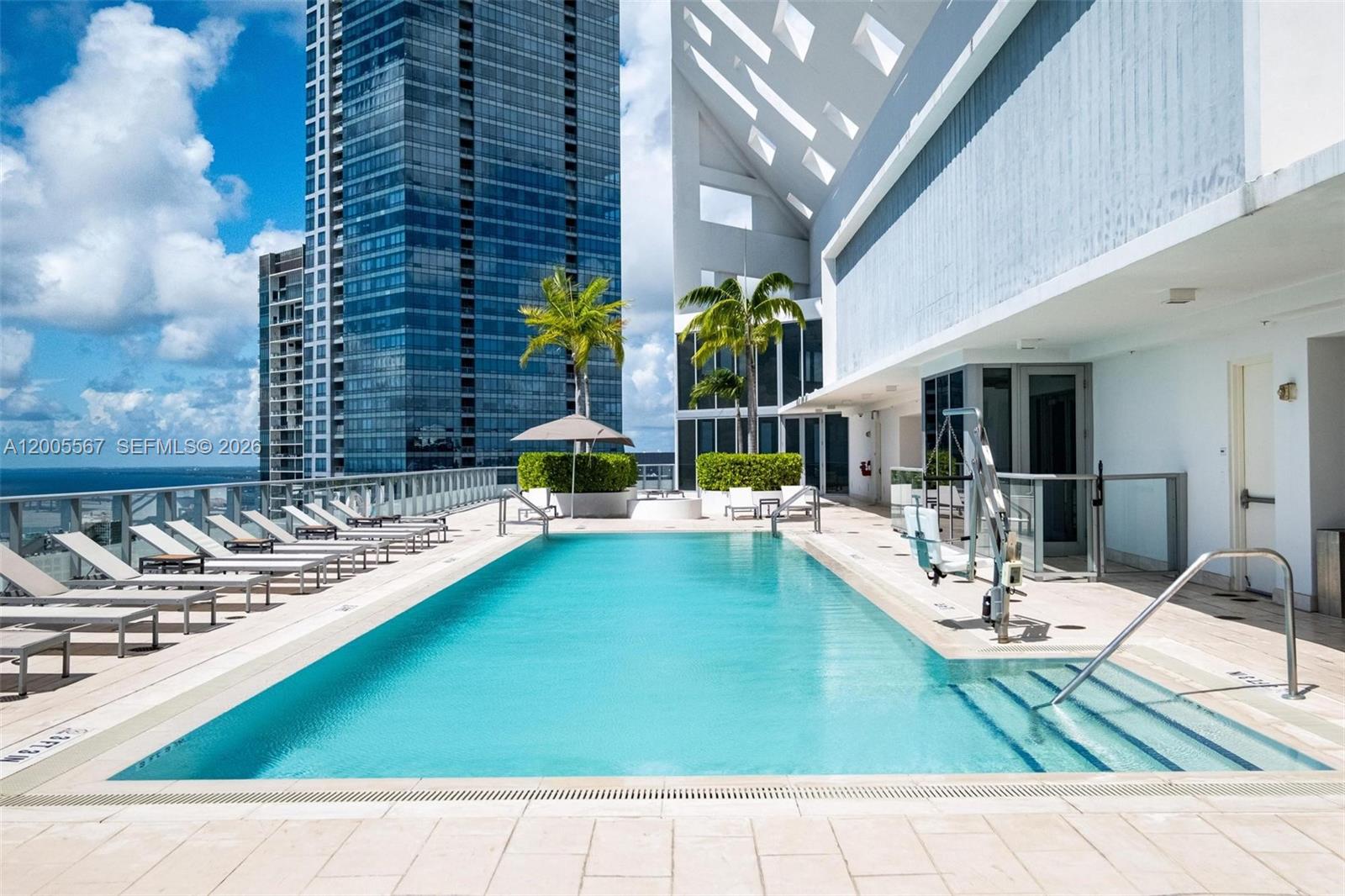 1300 Brickell Bay Dr #704, Miami FL 33131