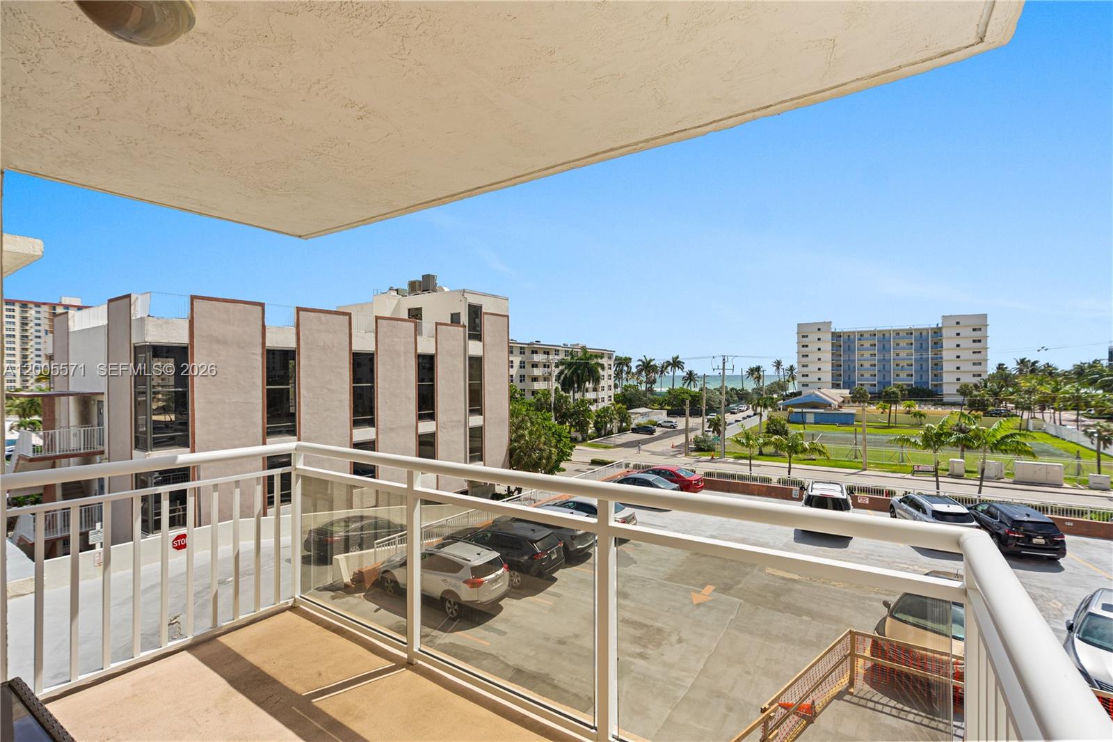 1600 S Ocean Dr #4G (Available Jan 16), Hollywood FL 33019