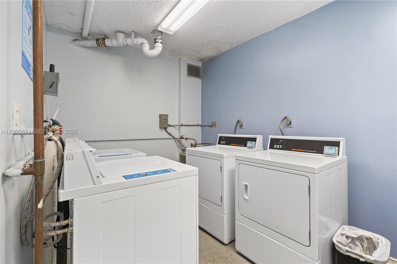 1600 S Ocean Dr #4G (Available Jan 16), Hollywood FL 33019