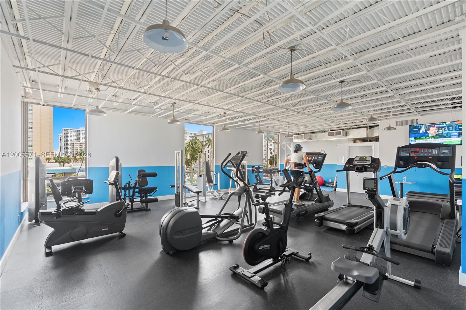 1600 S Ocean Dr #4G (Available Jan 16), Hollywood FL 33019