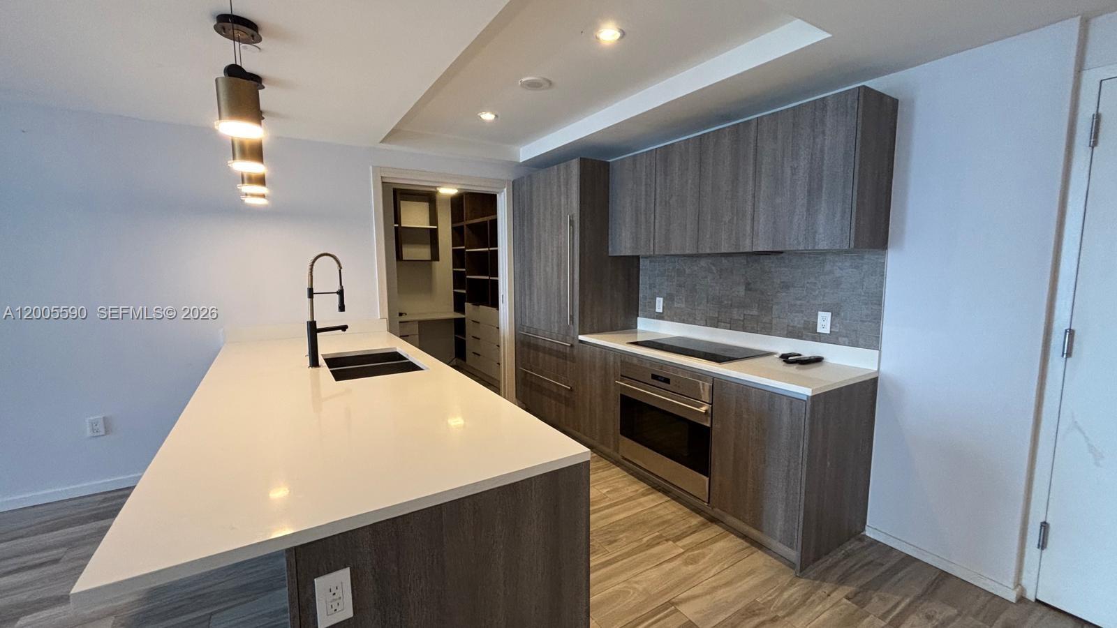 801 S Miami Ave #3510, Miami FL 33130