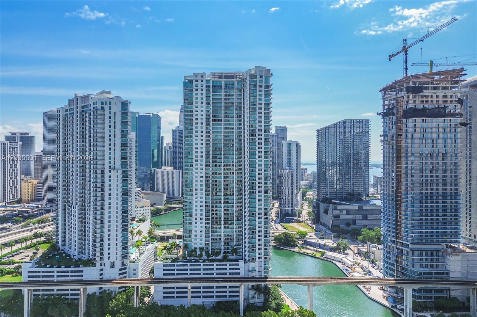 92 SW 3rd St #2212, Miami FL 33130
