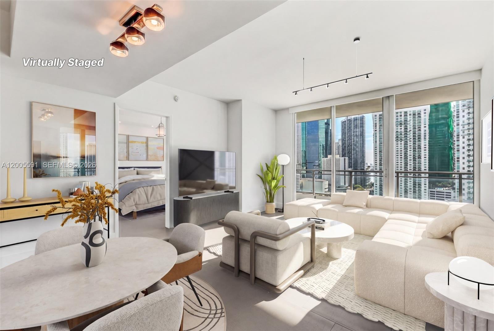 92 SW 3rd St #2212, Miami FL 33130