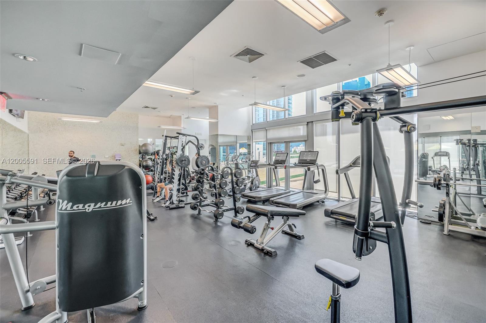 92 SW 3rd St #2212, Miami FL 33130