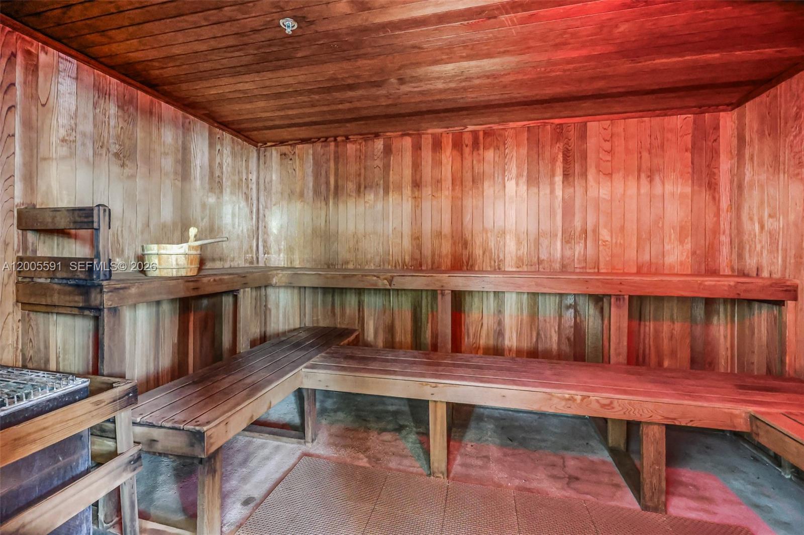 92 SW 3rd St #2212, Miami FL 33130