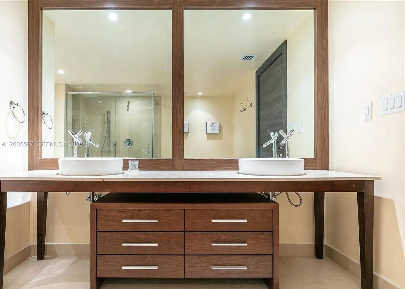495 Brickell Ave #703, Miami FL 33131