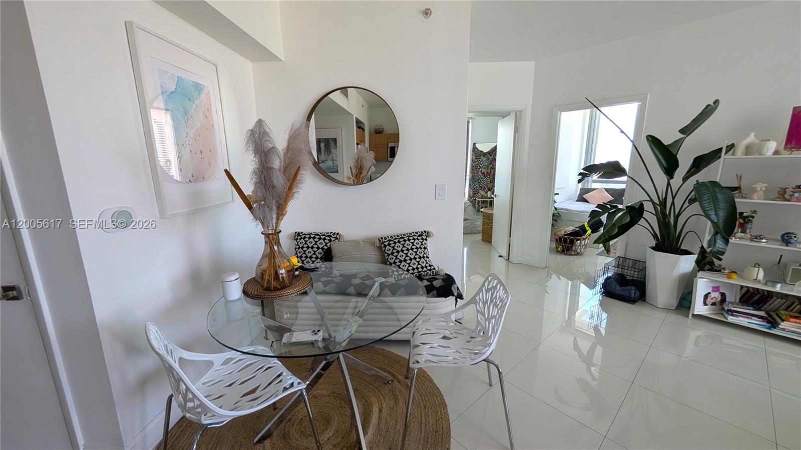 350 S Miami Ave #2813, Miami FL 33130