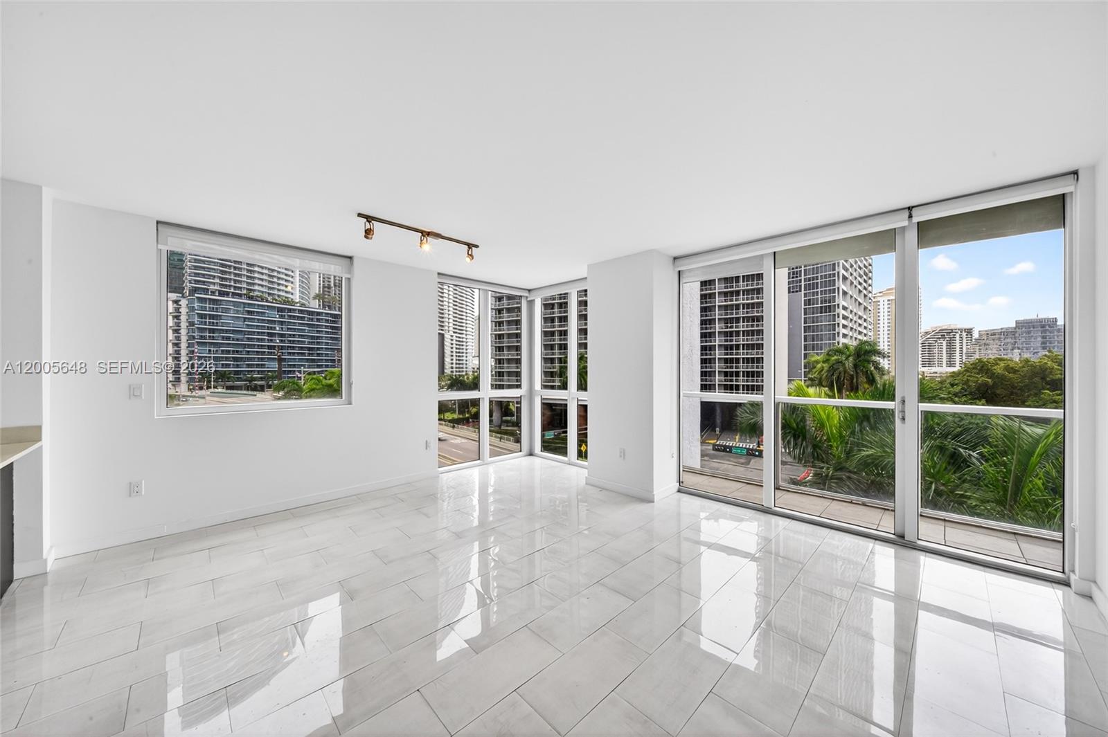 500 Brickell Ave #501, Miami FL 33131