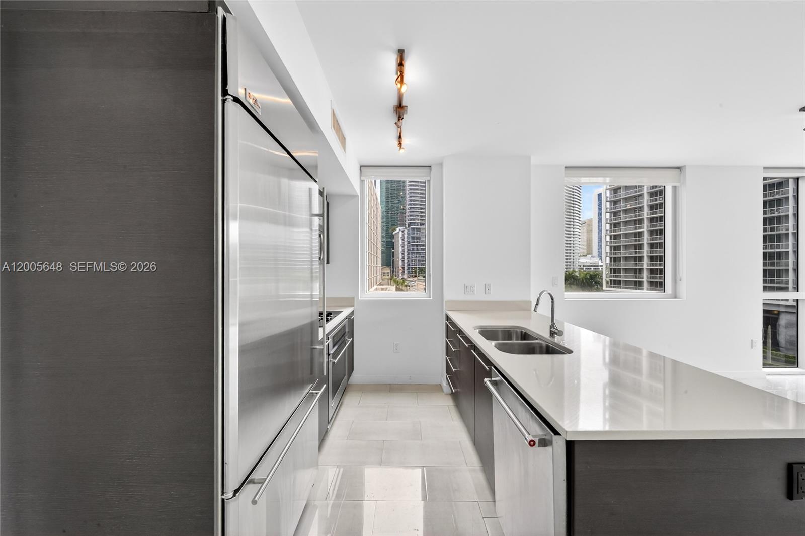 500 Brickell Ave #501, Miami FL 33131