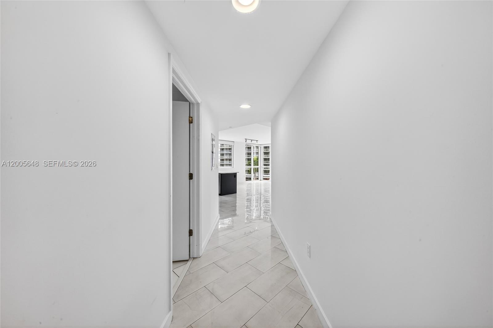500 Brickell Ave #501, Miami FL 33131