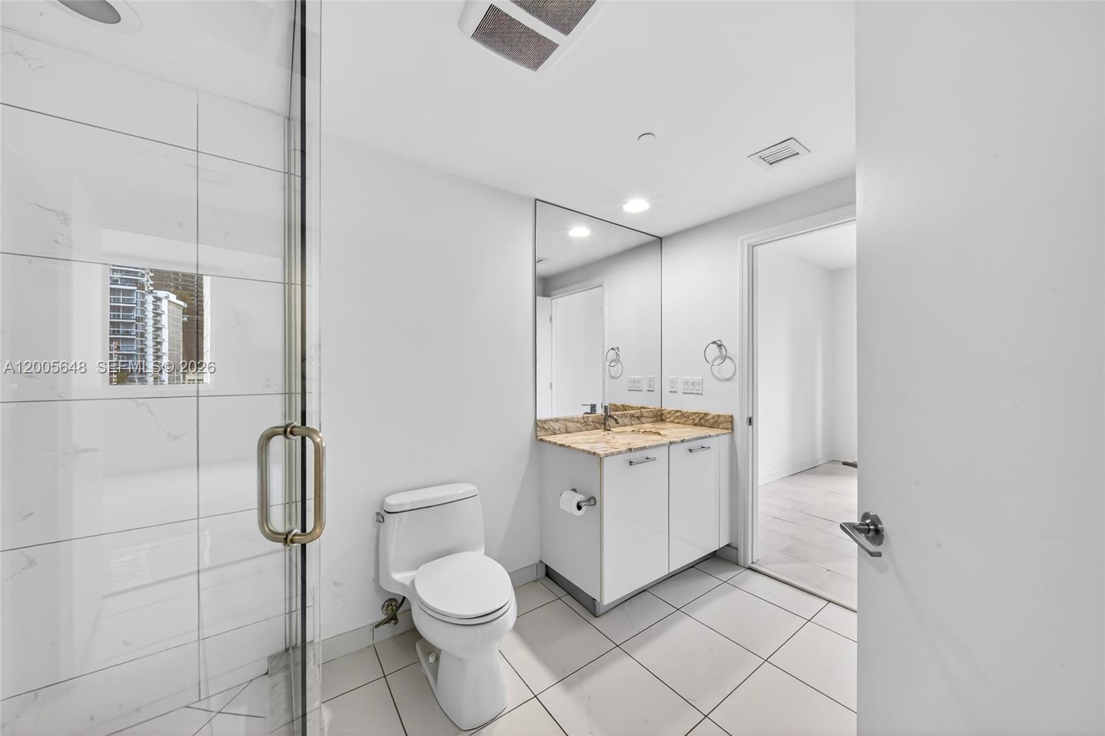 500 Brickell Ave #501, Miami FL 33131