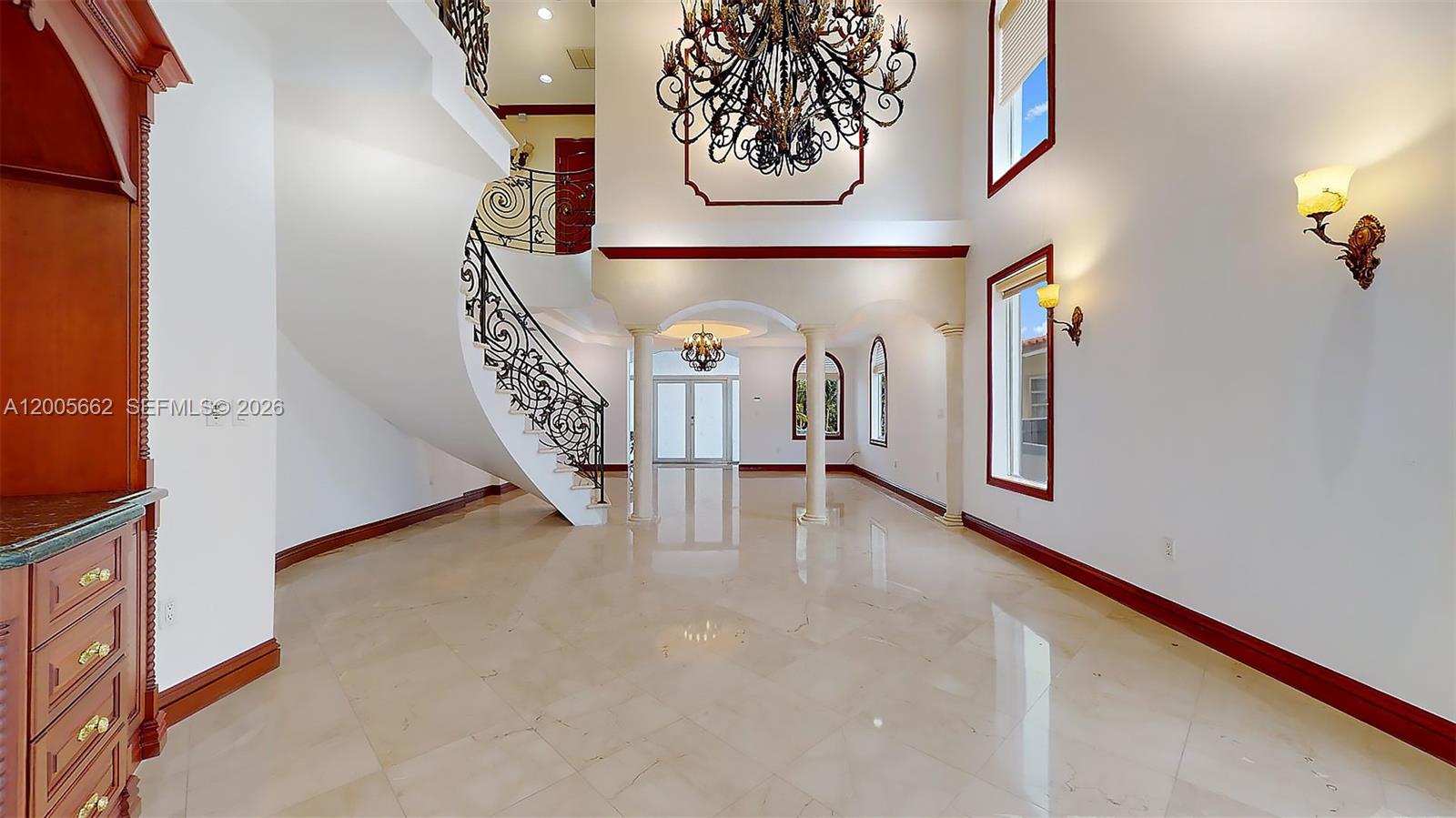 1131 Stillwater Dr, Miami Beach FL 33141