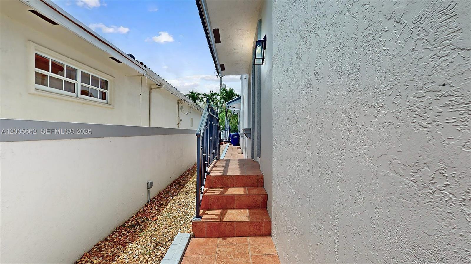 1131 Stillwater Dr, Miami Beach FL 33141