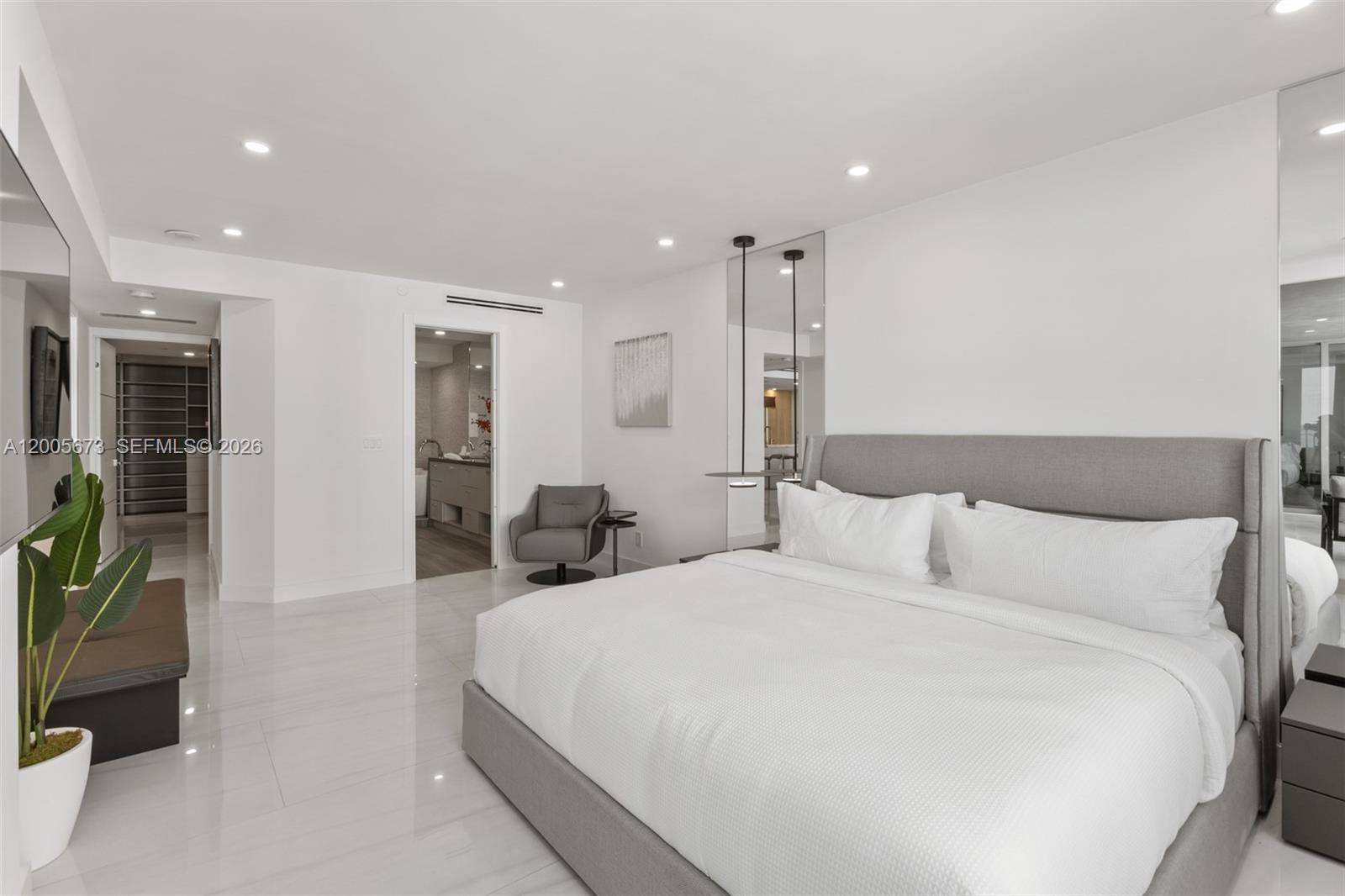 1500 Ocean Dr #1003, Miami Beach FL 33139