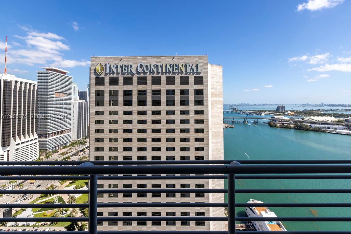 335 S BISCAYNE BL #3408, Miami FL 33131