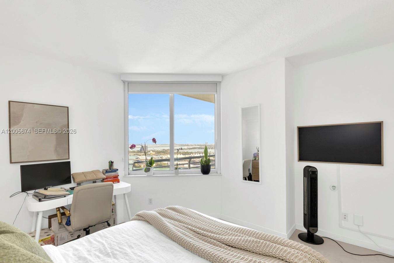 335 S BISCAYNE BL #3408, Miami FL 33131