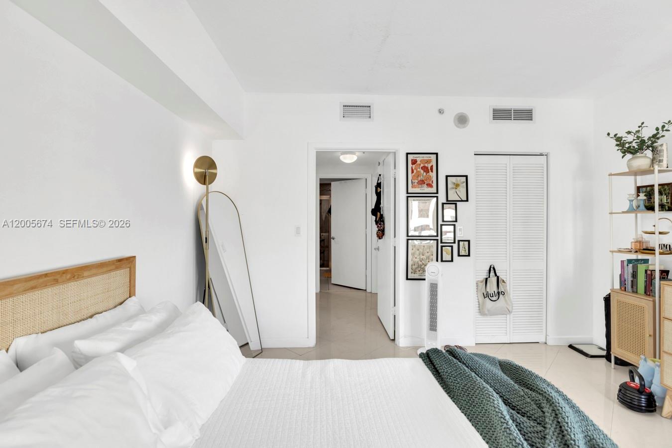 335 S BISCAYNE BL #3408, Miami FL 33131