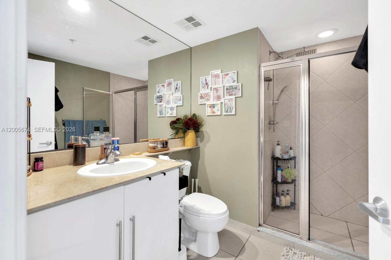 335 S BISCAYNE BL #3408, Miami FL 33131