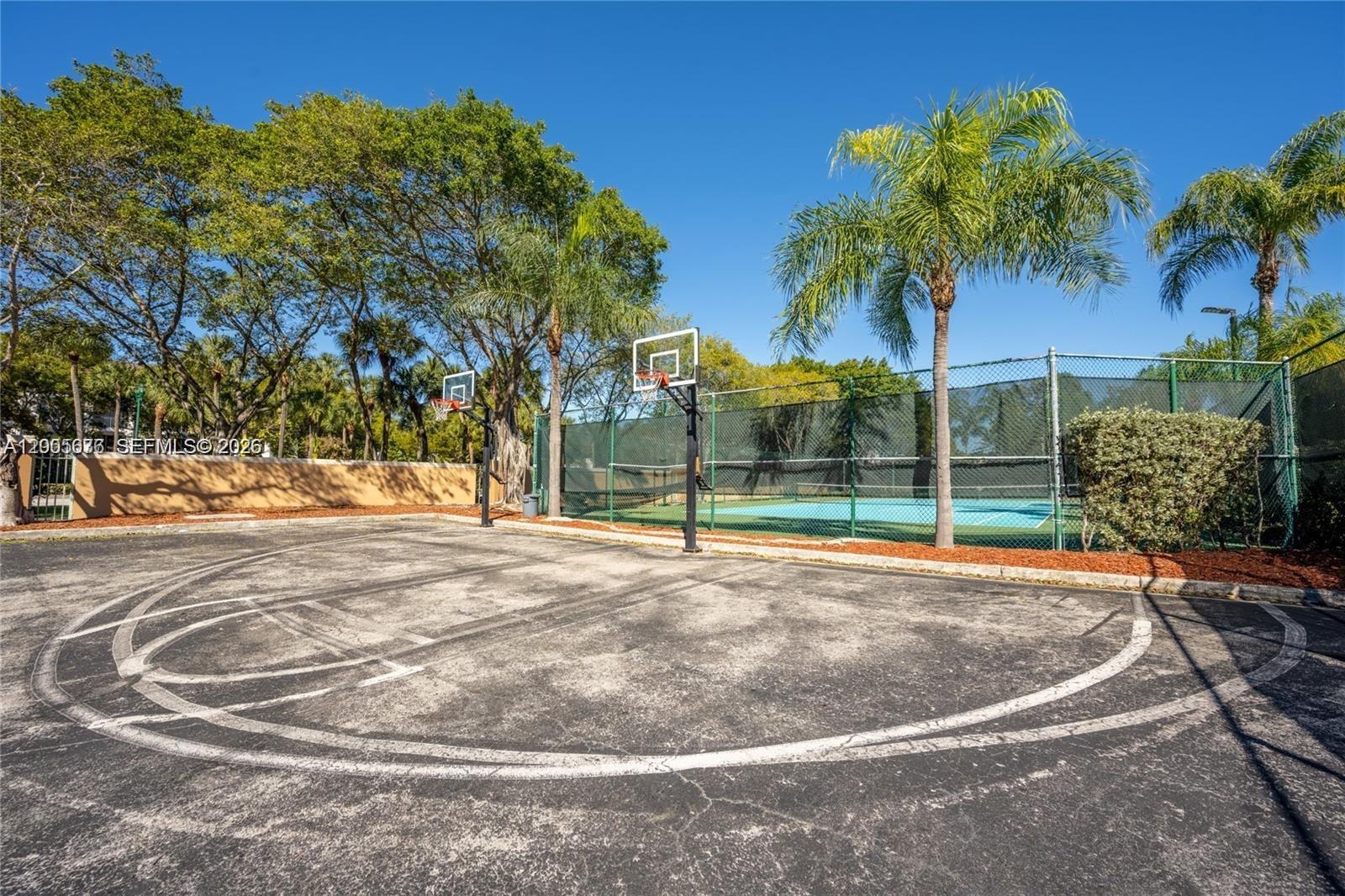 19901 E Country Club Dr #2604, Aventura FL 33180