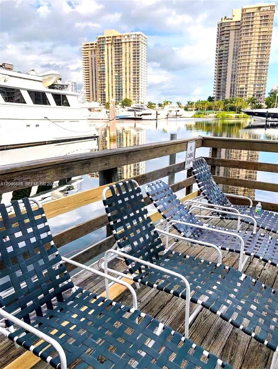 19901 E Country Club Dr #2604, Aventura FL 33180