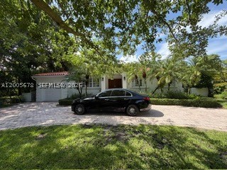 1237 Aduana Ave, Coral Gables FL 33146