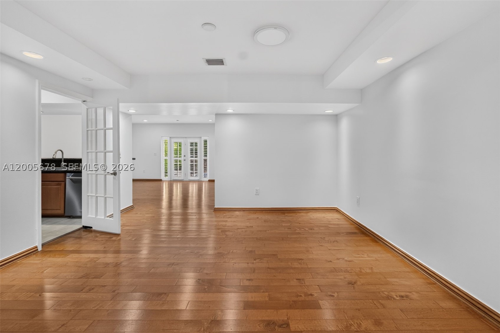 1237 Aduana Ave, Coral Gables FL 33146