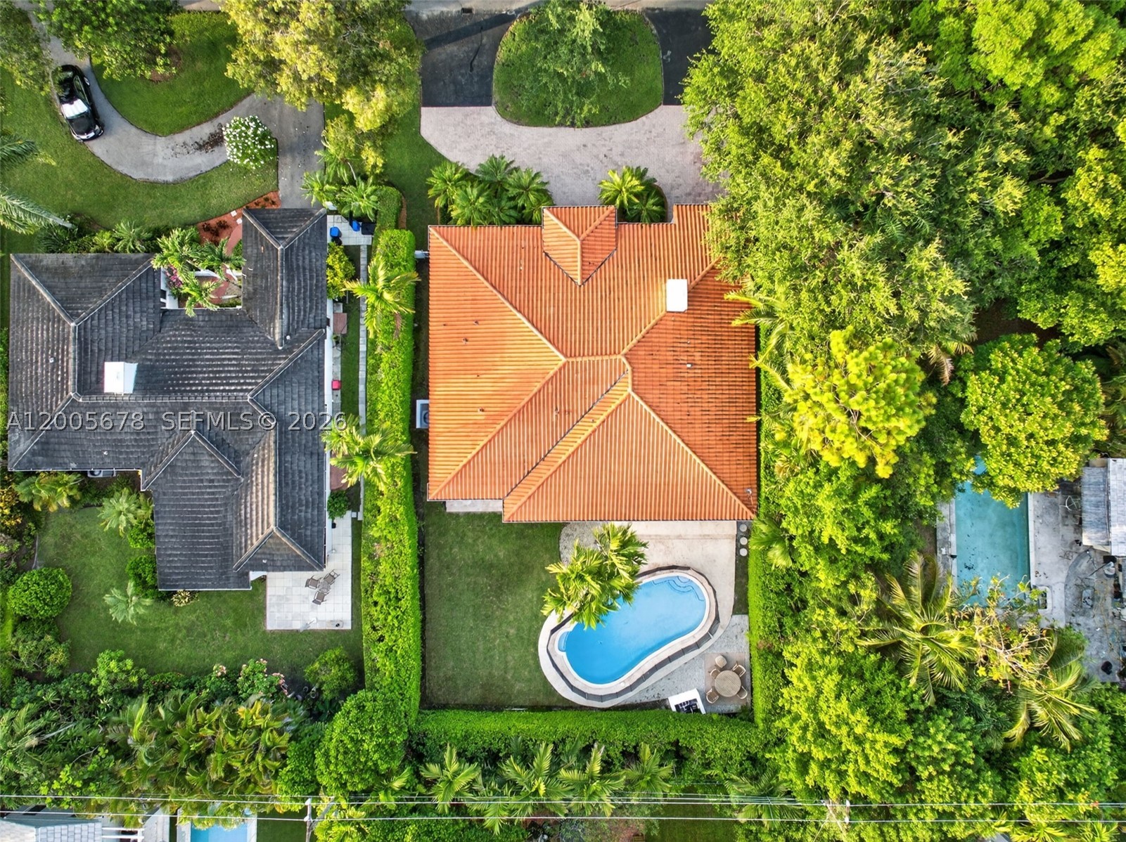 1237 Aduana Ave, Coral Gables FL 33146