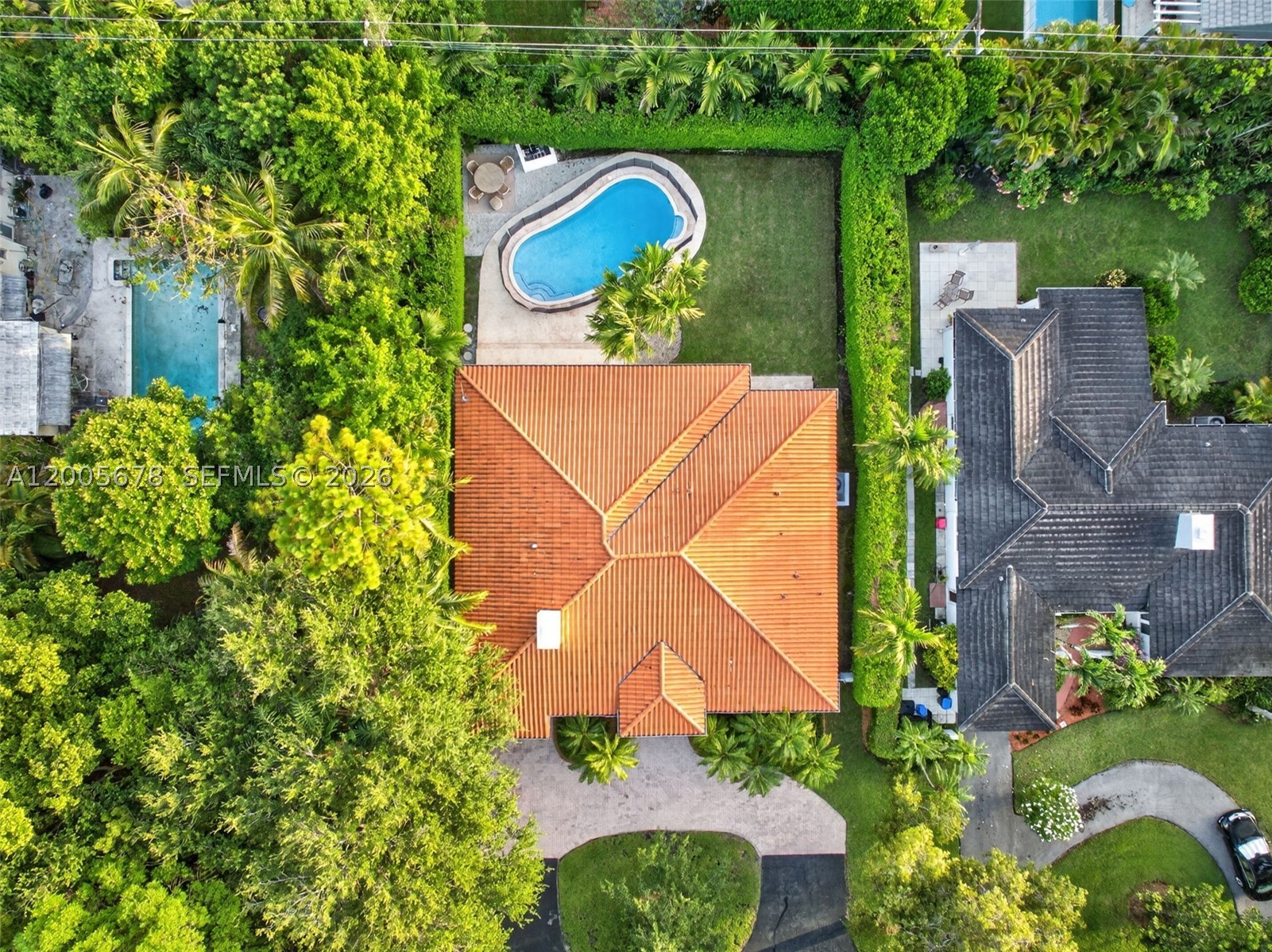 1237 Aduana Ave, Coral Gables FL 33146