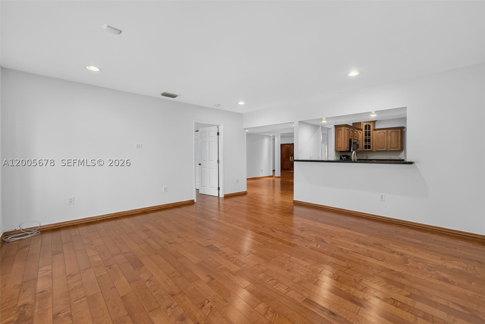 1237 Aduana Ave, Coral Gables FL 33146