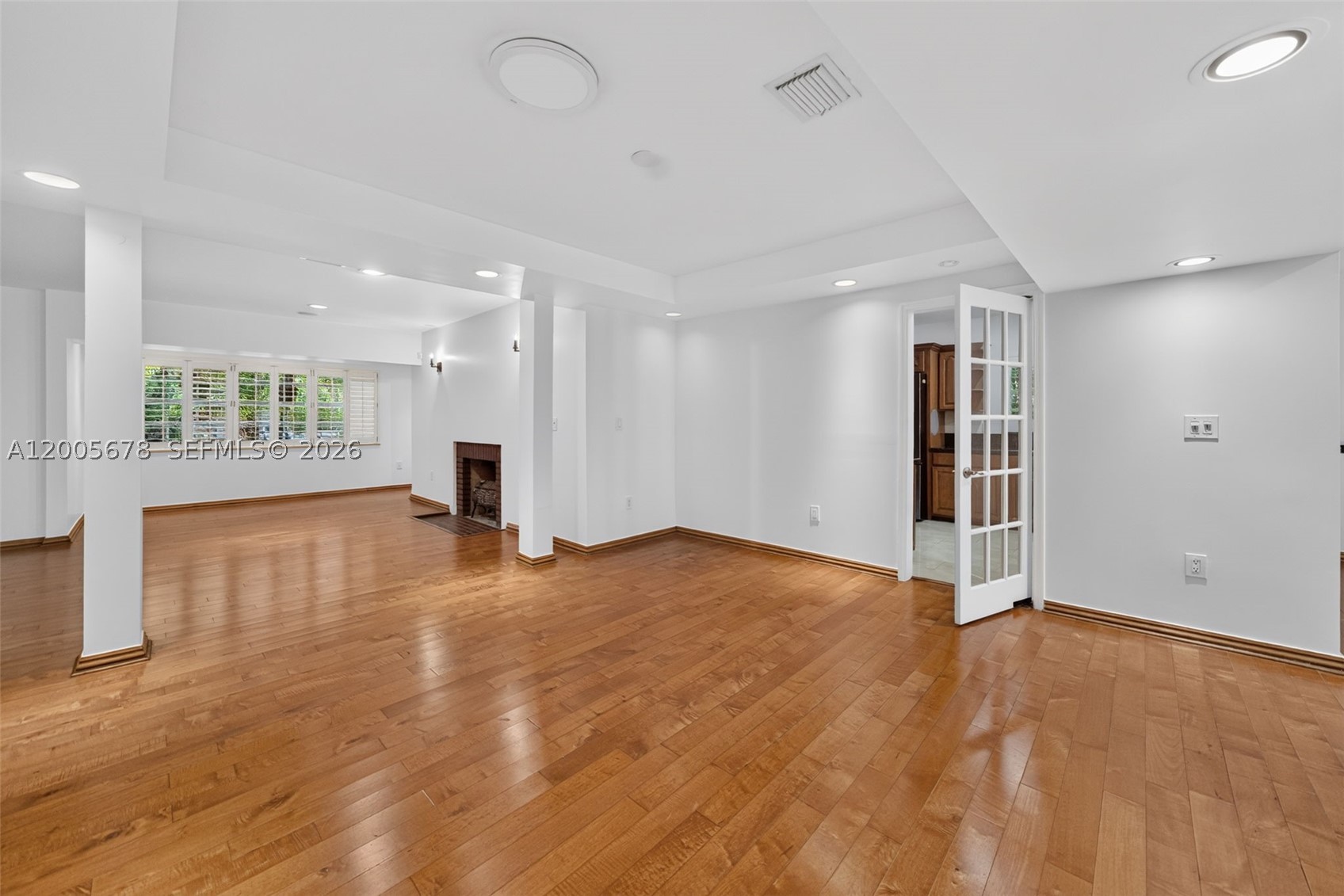 1237 Aduana Ave, Coral Gables FL 33146