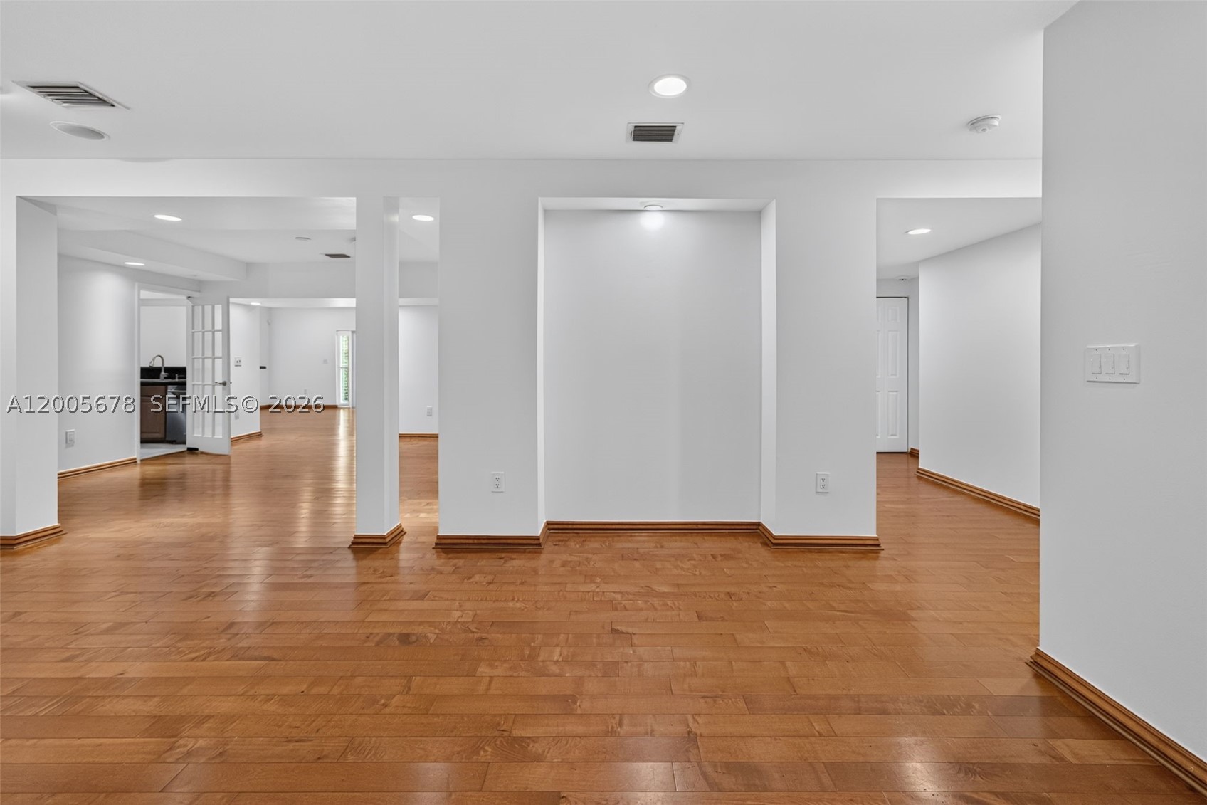 1237 Aduana Ave, Coral Gables FL 33146
