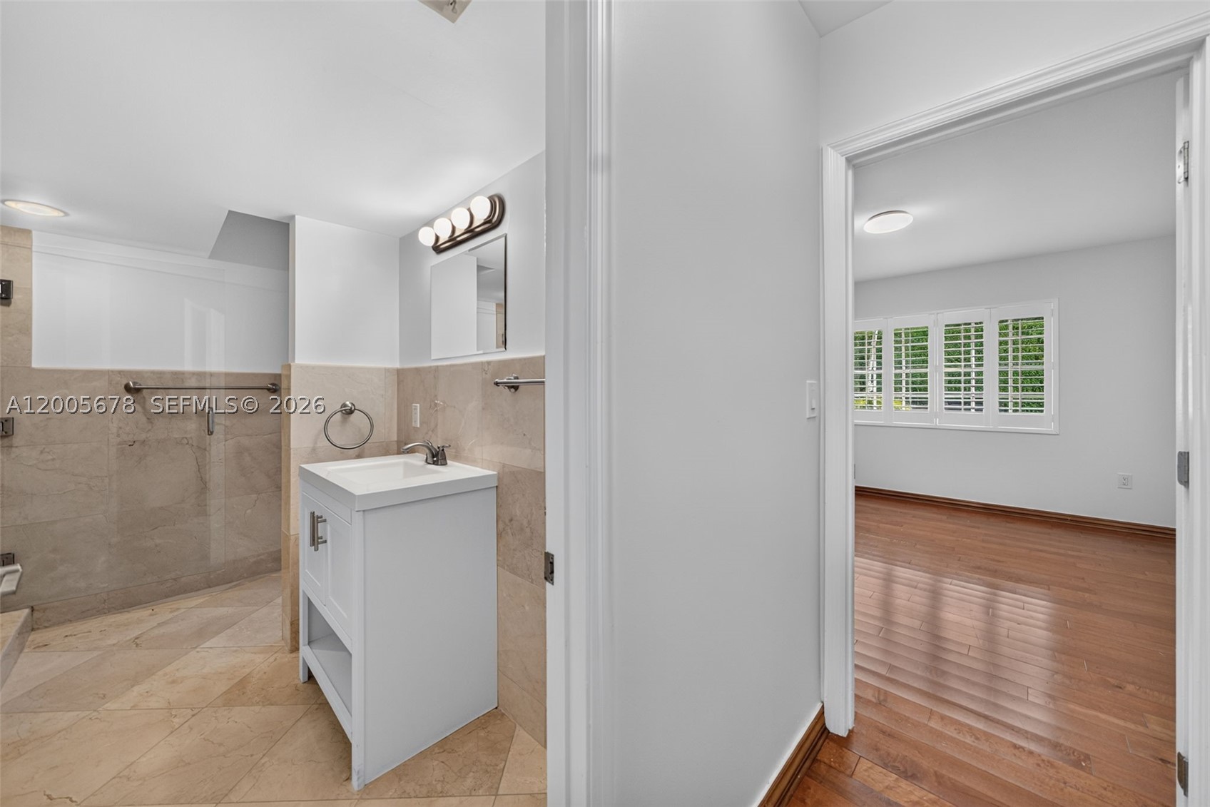 1237 Aduana Ave, Coral Gables FL 33146