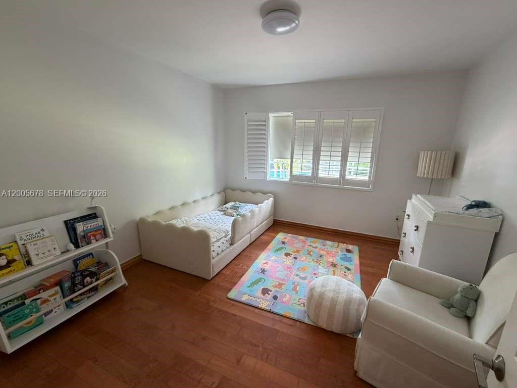 1237 Aduana Ave, Coral Gables FL 33146