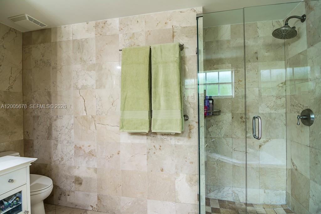 1237 Aduana Ave, Coral Gables FL 33146