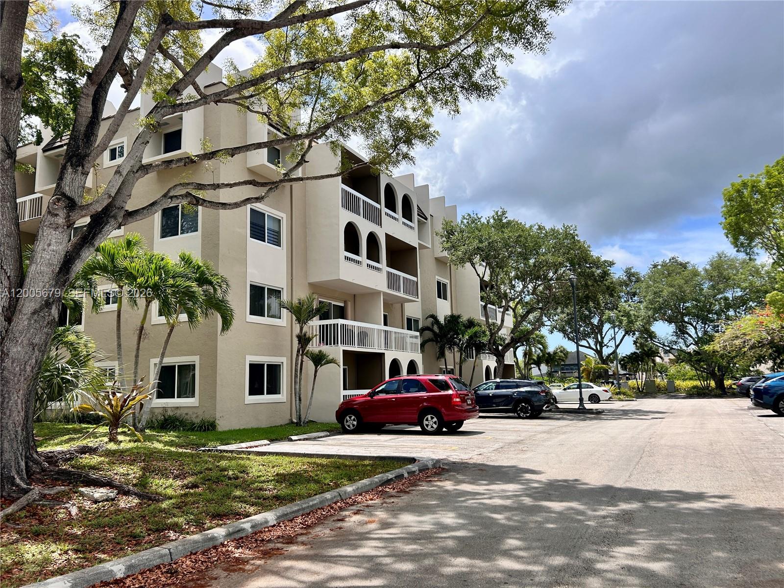 7740 Camino Real #G404, Miami FL 33143