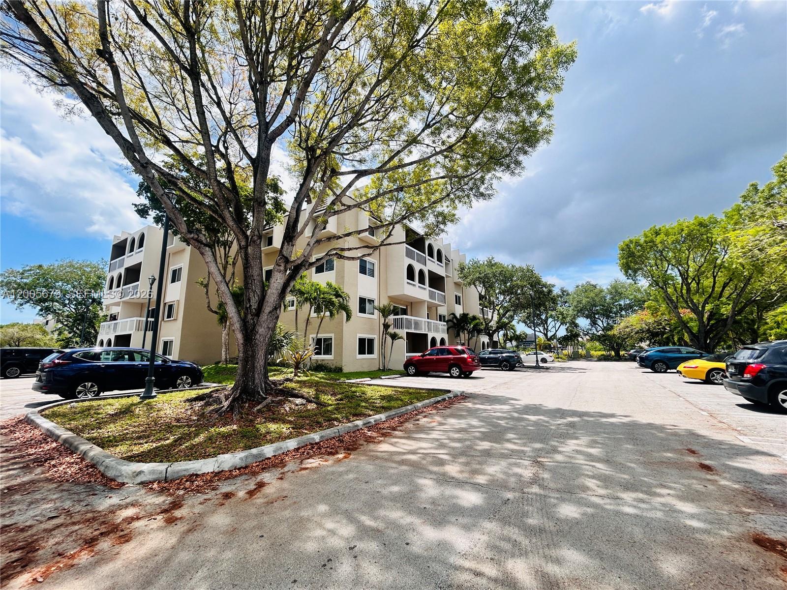 7740 Camino Real #G404, Miami FL 33143
