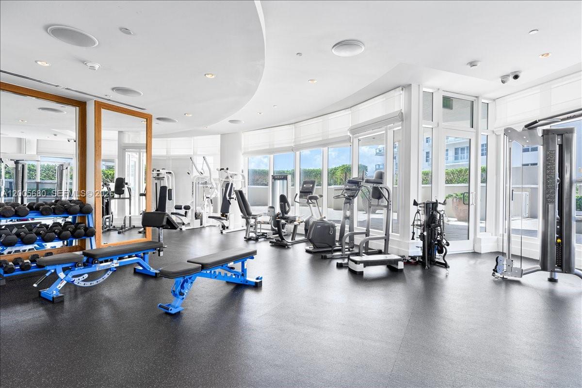 3801 Collins Ave #1105, Miami Beach FL 33140