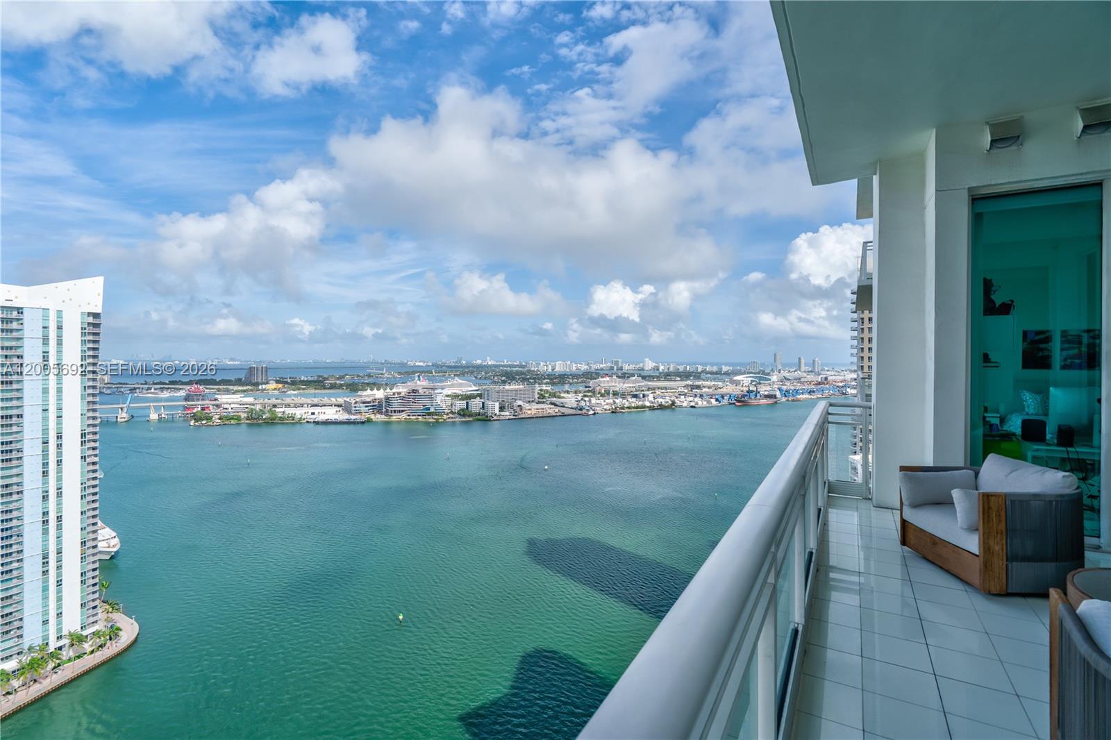 900 Brickell Key Blvd #3002, Miami FL 33131
