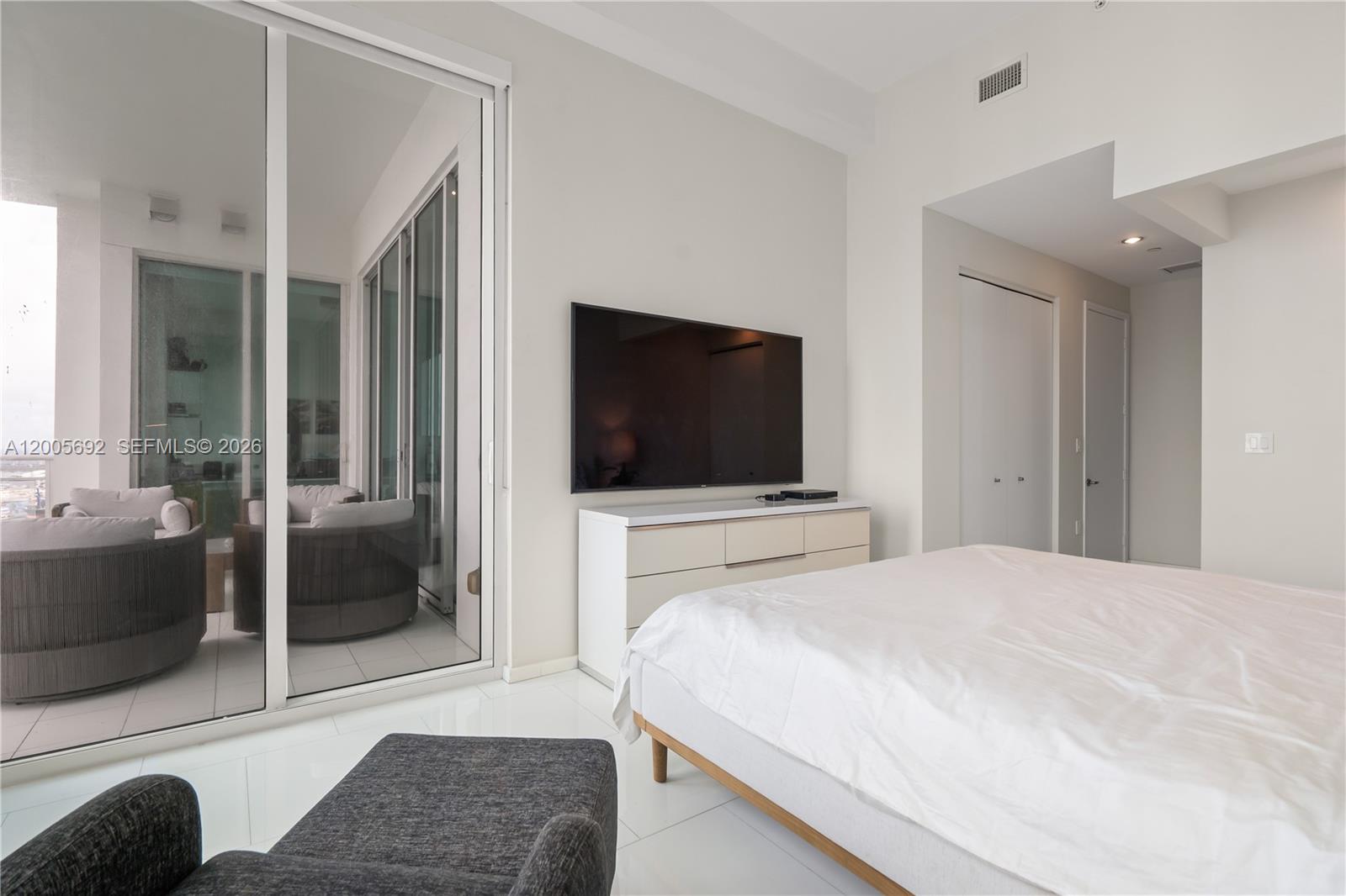 900 Brickell Key Blvd #3002, Miami FL 33131