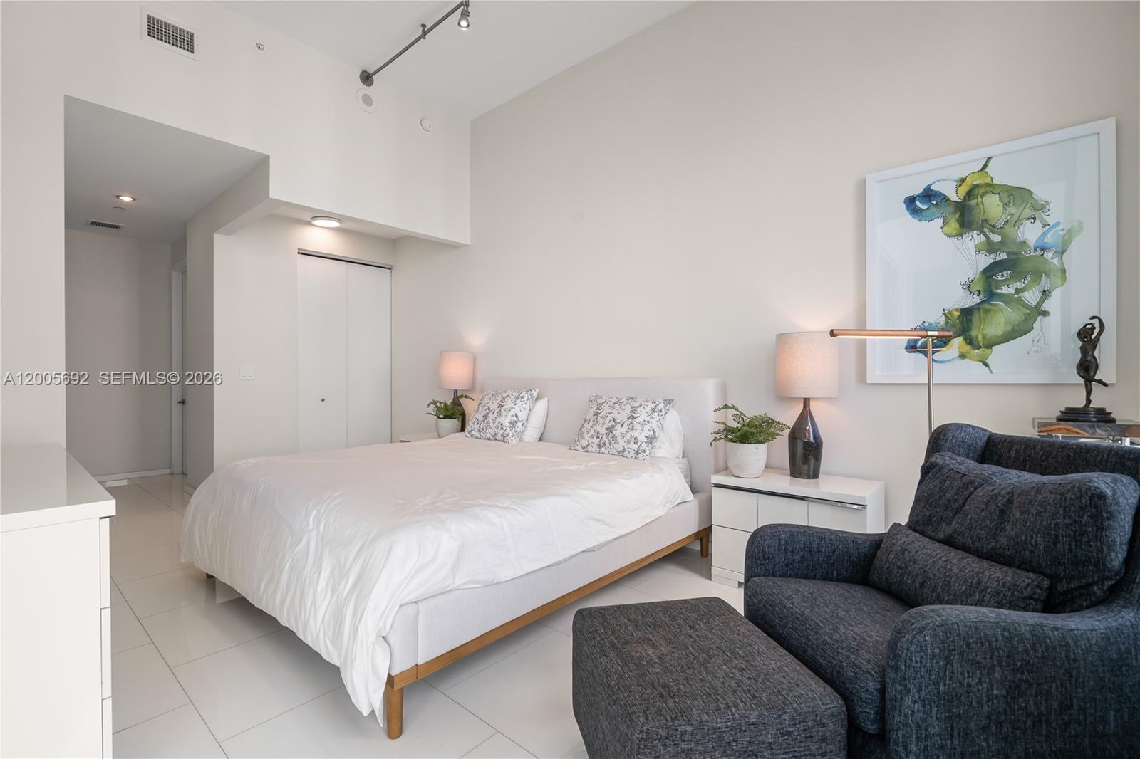 900 Brickell Key Blvd #3002, Miami FL 33131