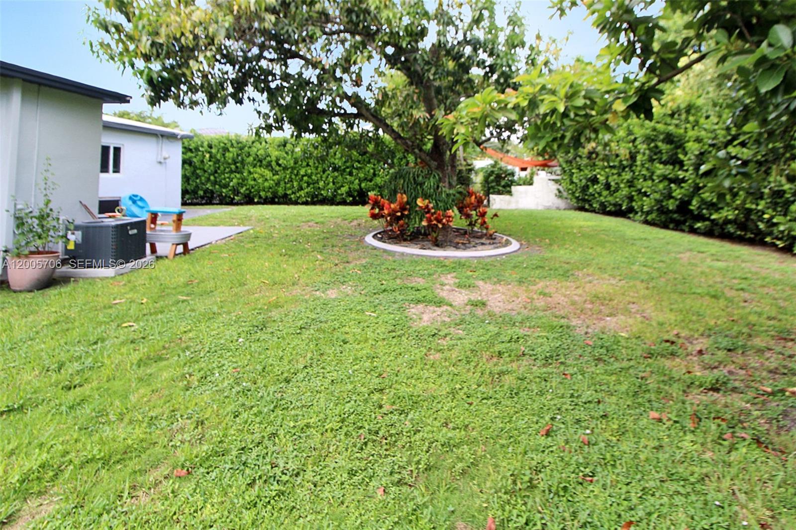 231 NE 43rd St, Miami FL 33137