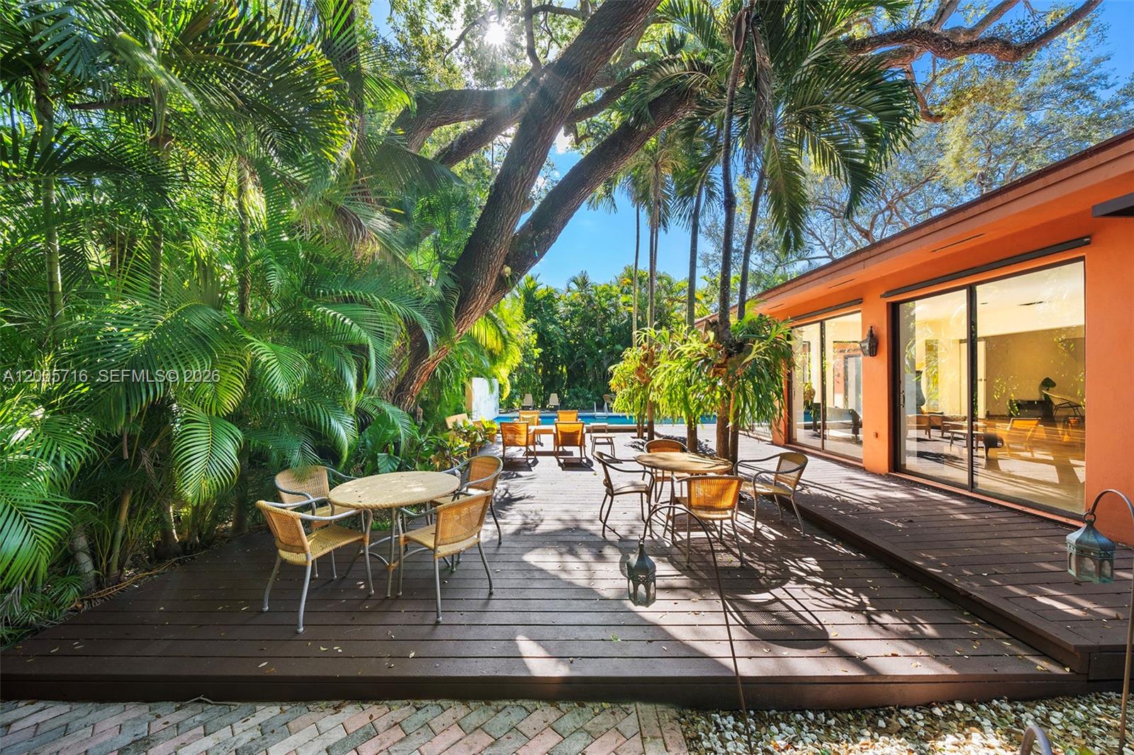 5627 Granada Blvd, Coral Gables FL 33146
