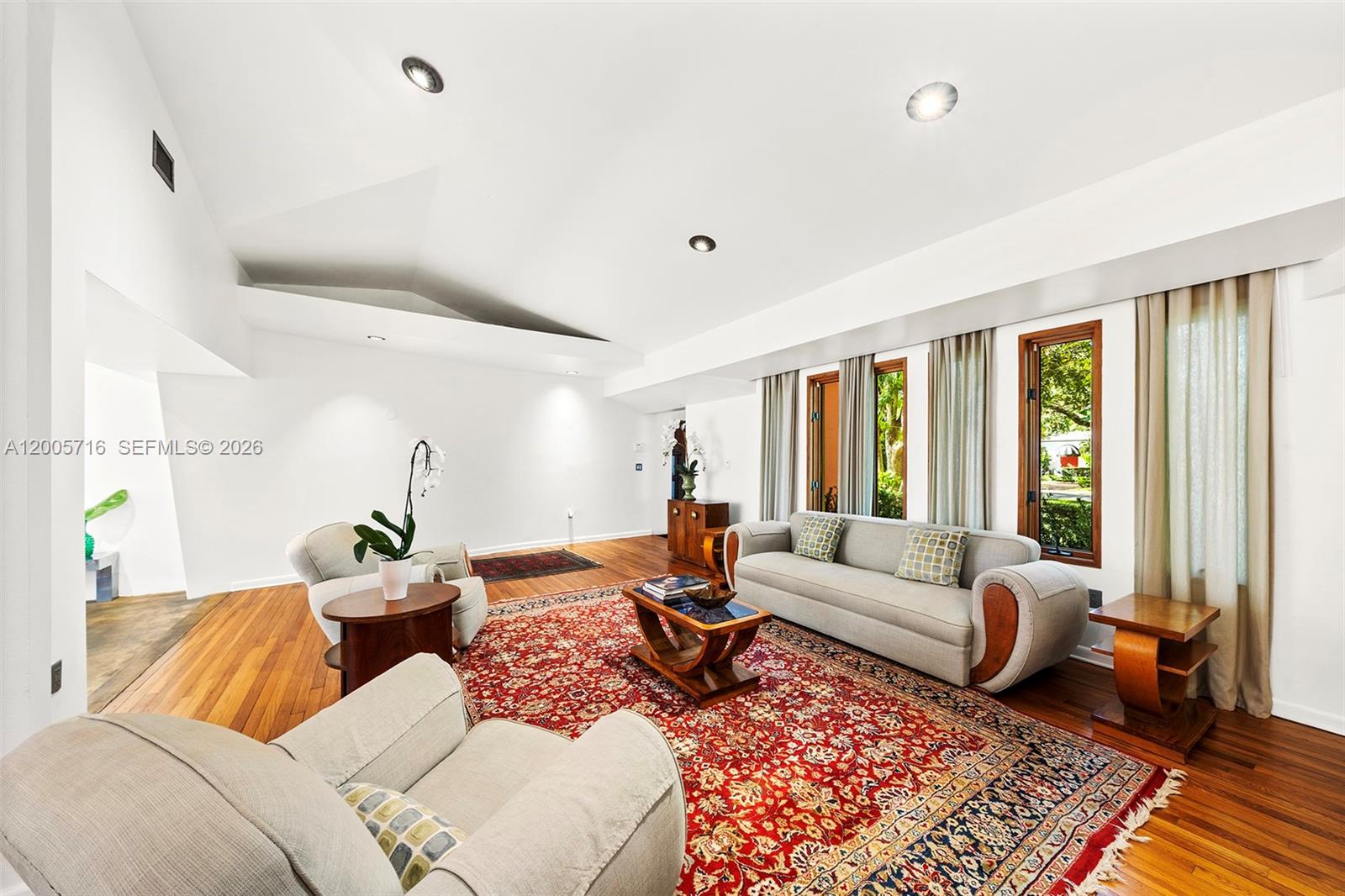 5627 Granada Blvd, Coral Gables FL 33146