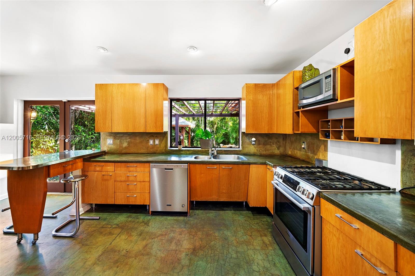 5627 Granada Blvd, Coral Gables FL 33146