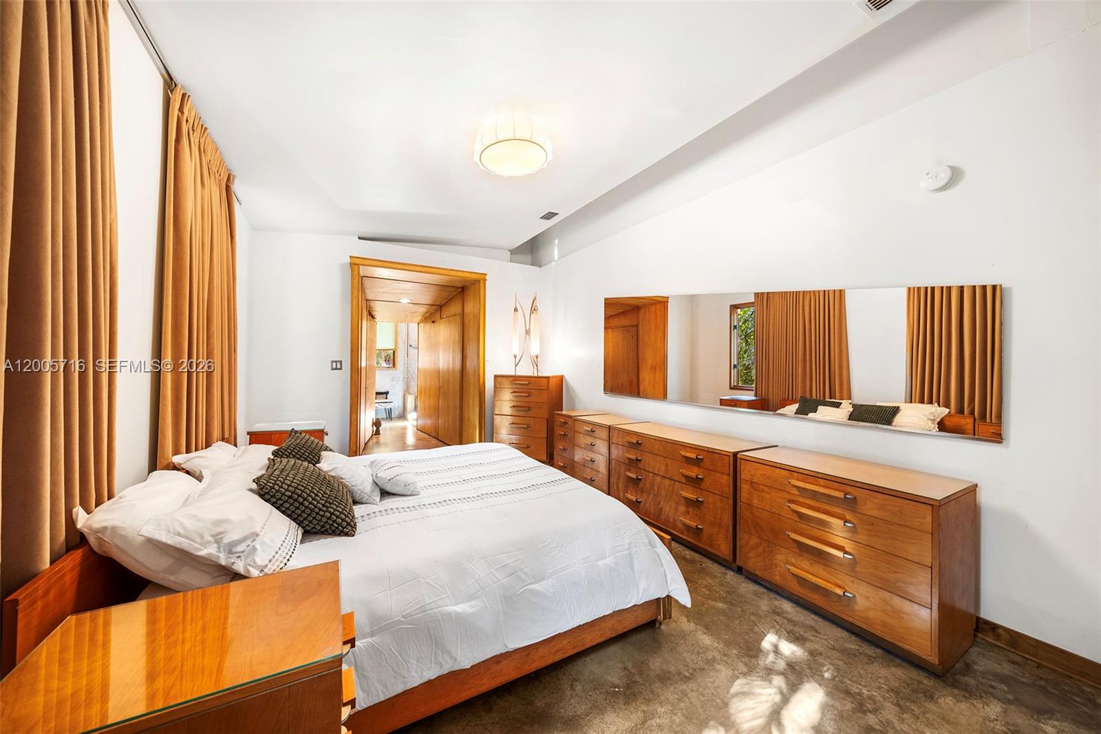 5627 Granada Blvd, Coral Gables FL 33146