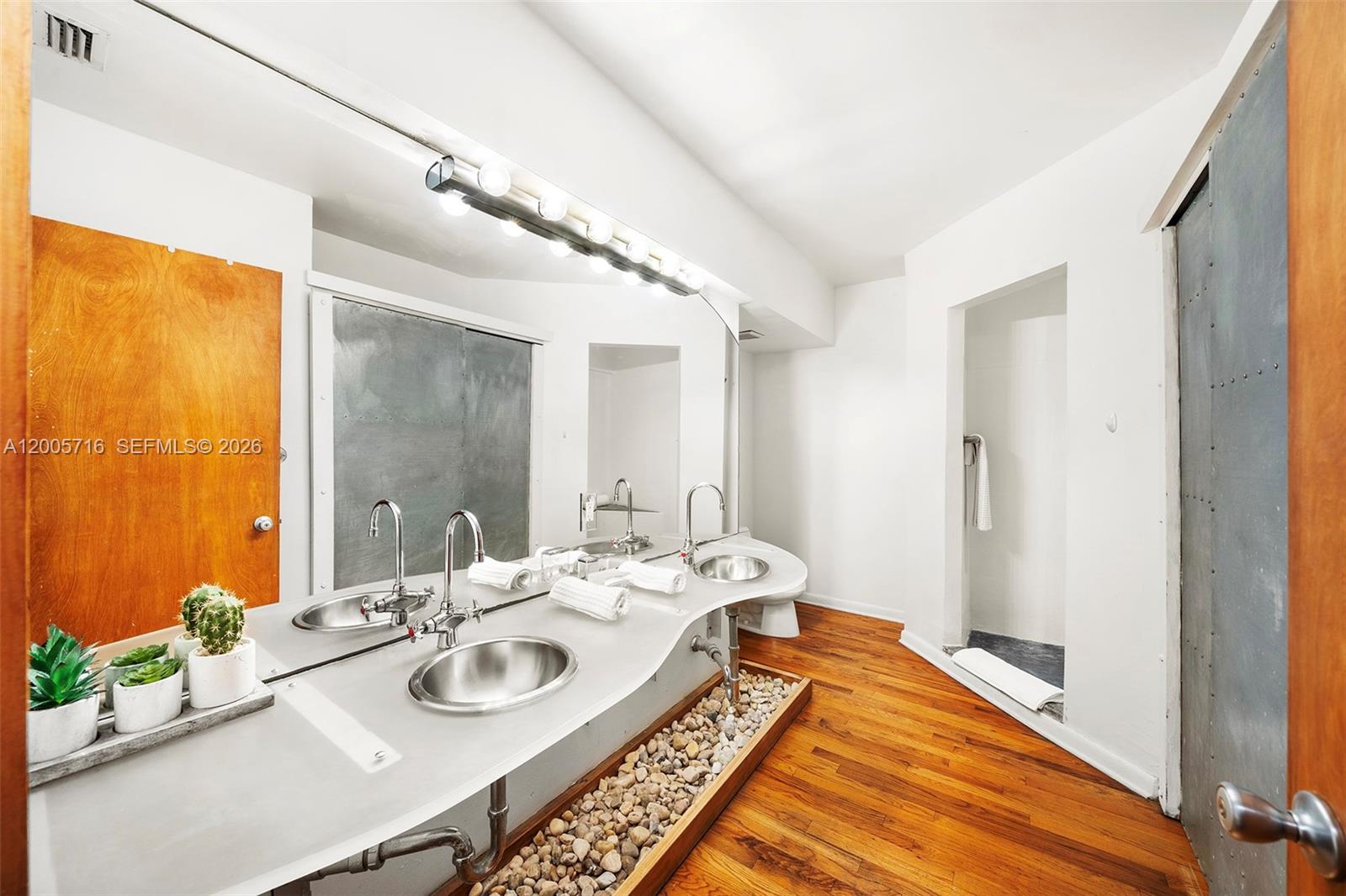 5627 Granada Blvd, Coral Gables FL 33146