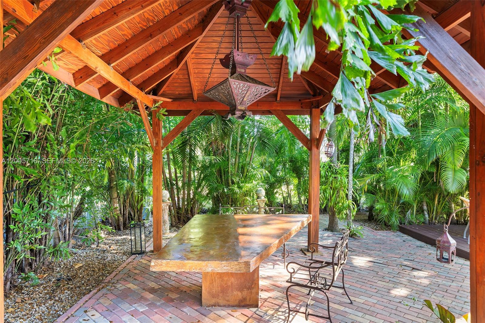 5627 Granada Blvd, Coral Gables FL 33146