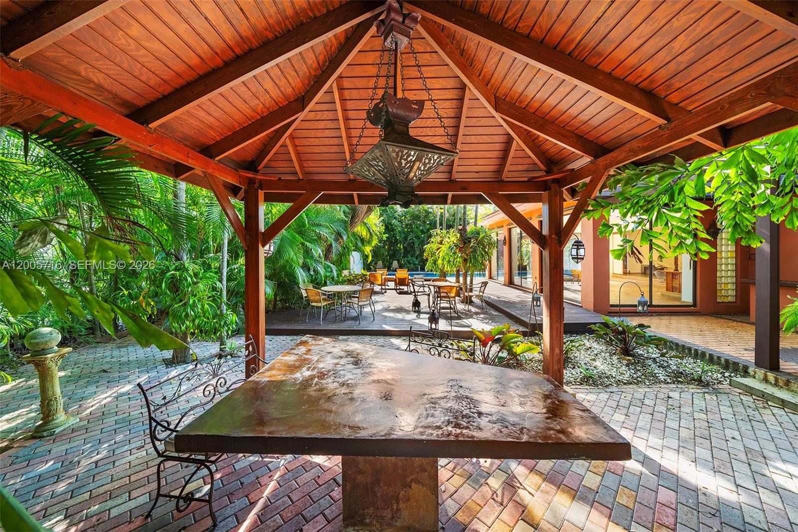 5627 Granada Blvd, Coral Gables FL 33146