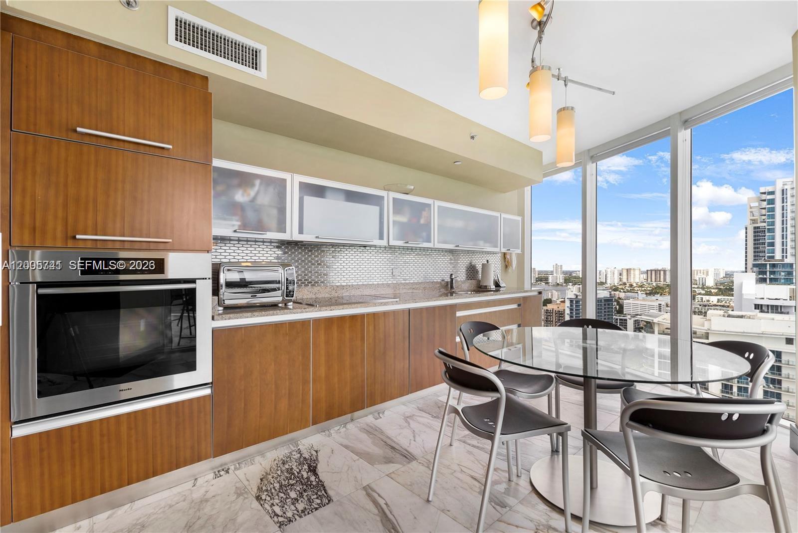17201 Collins Ave #3101, Sunny Isles Beach FL 33160