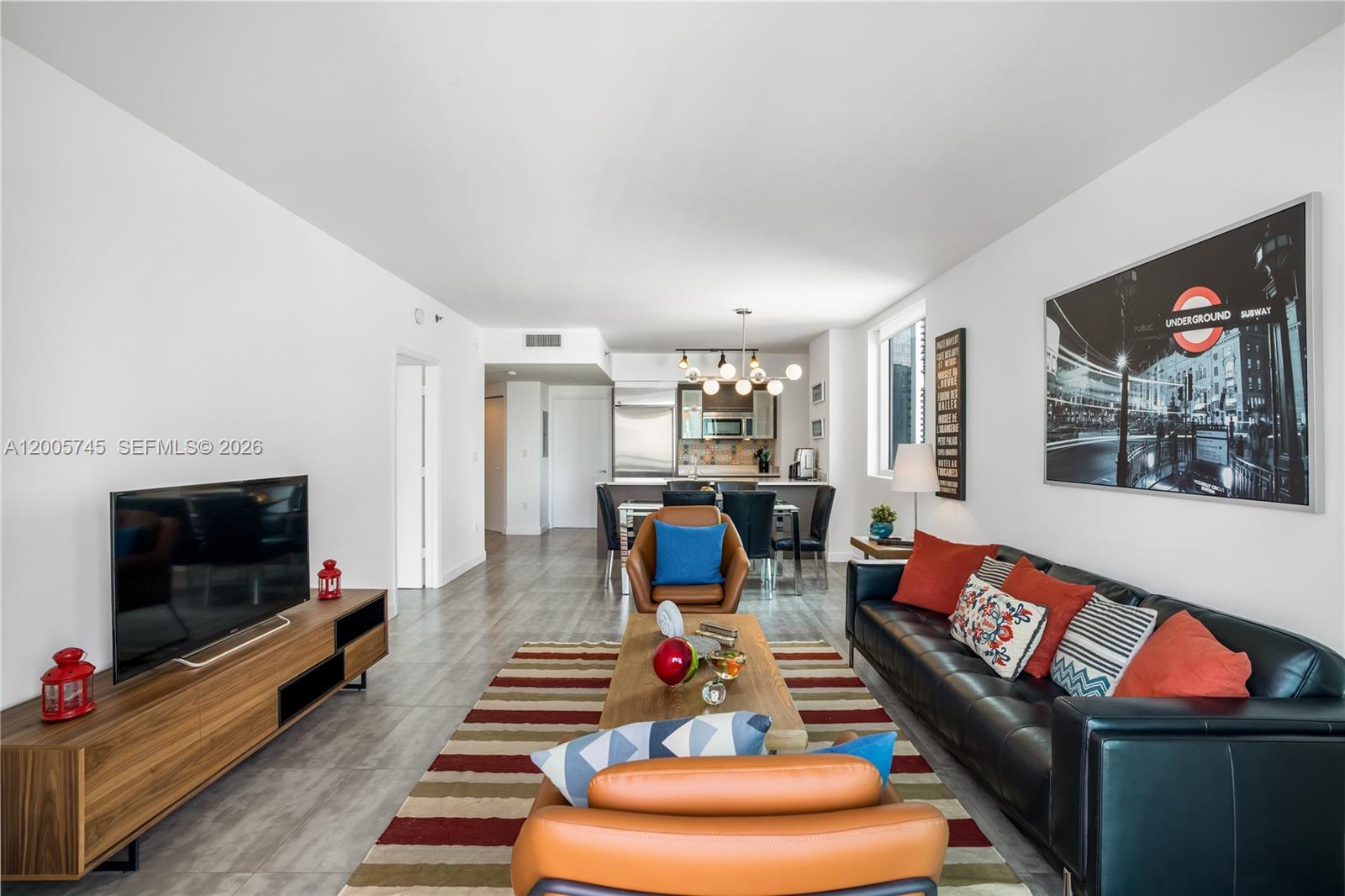 500 Brickell Ave #3907, Miami FL 33131
